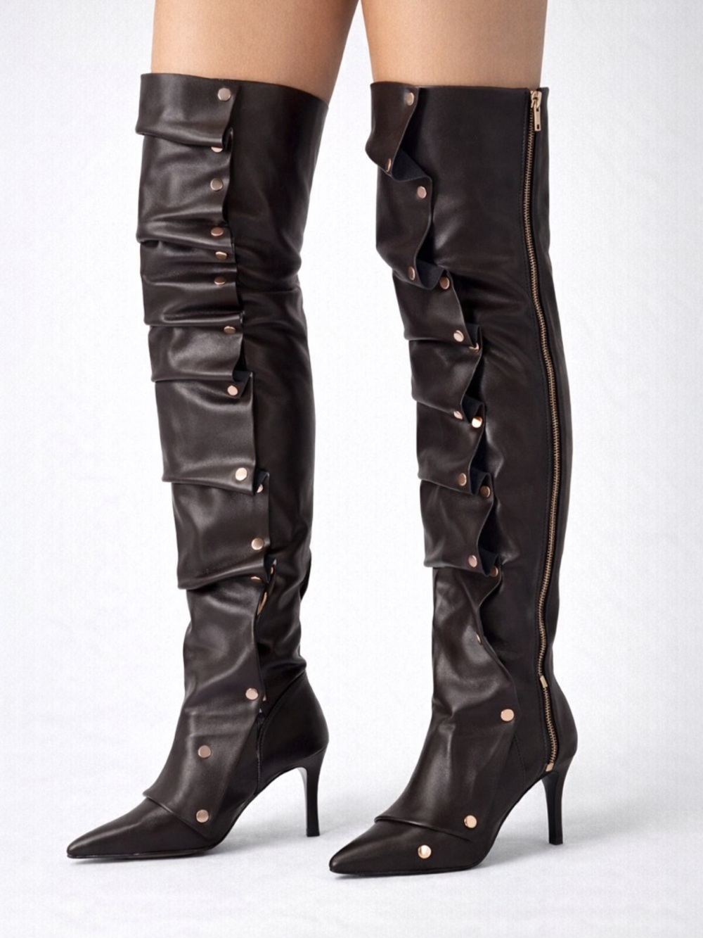 🔥 Statement Over-the-Knee Ruffle Stud Boots – Chocolate Brown | Size 8 🔥